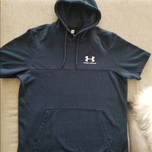 Under Armour sweatshirt